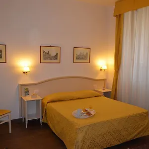 best-suites-pantheon.it-romehotels.com/